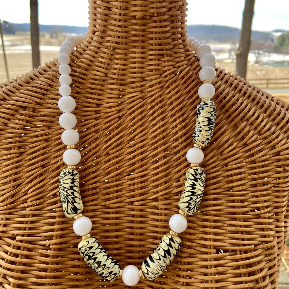 Vintage 80s Zebra Necklace & Clip-On Earrings Set
